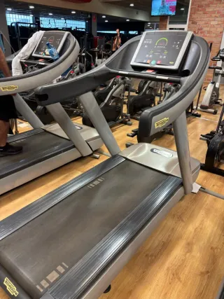 Cinta de Correr Technogym Run Now 500