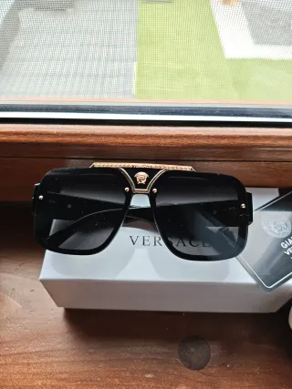 Occhiali da sole Versace neri