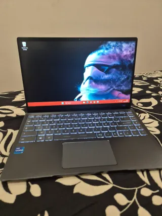 Portátil Ultra-Portable MSI i7-1165G7,16gb RAM,14"