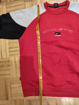 Sudadera Nike Athletic Vintage Roja Negra