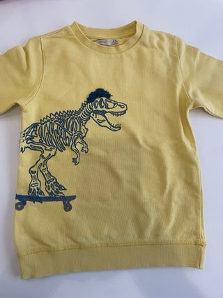 Lote 4 sudaderas niño 5-7 años