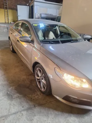Volkswagen CC 2010
