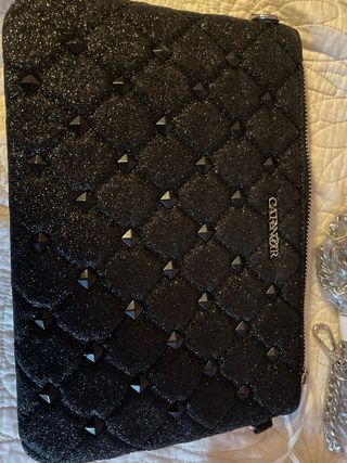 Bolso Cafènoir negro con tachuelas