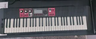 Teclado Casio CT-S1000V