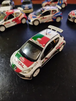 Lote 7 Peugeot 207 irc 1:43