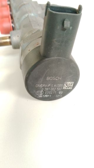 RAMPA INYECTORA OPEL CORSA D (5)