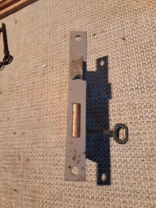 Cerradura de embutir