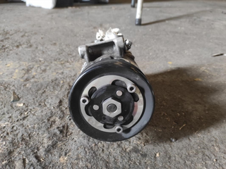 Compresor aire acondicionado 5Q0820803 Volks