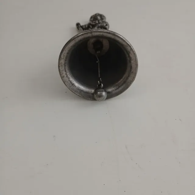 Campana a mano pellegrino in metallo