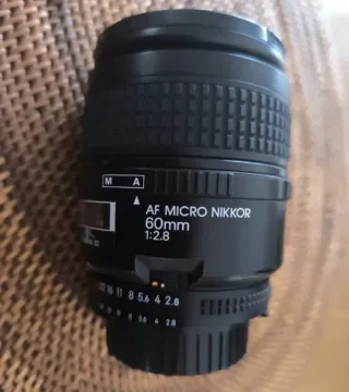 Obiettivo Nikon AF 60mm f/2.8D Macro D7000/D800.series