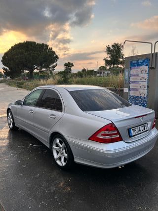 Mercedes-Benz Clase C180 2006