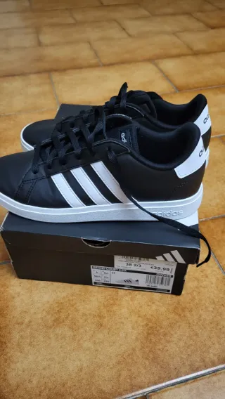 Adidas Sneakers Nere Donna