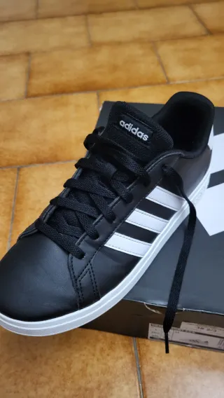 Adidas Sneakers Nere Donna