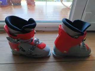 Botas de esquí infantiles talla 33