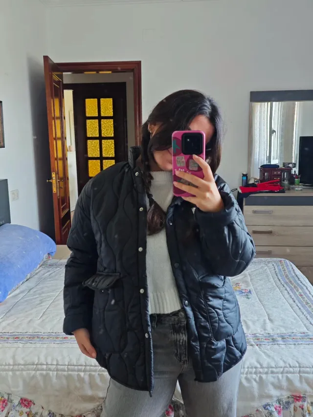 Chaqueta acolchada negra
