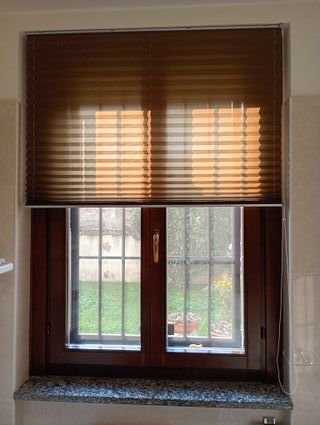 Tenda plissettata bella ed elegante