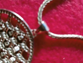 Cadena con colgante de plata