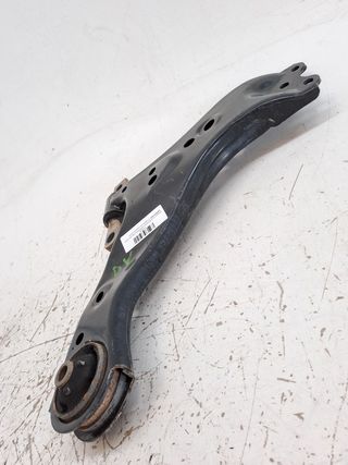 BRAZO SUSPENSION INFERIOR DELANTERO DERECHO TOYOTA RAV4