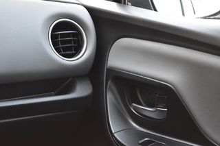 Toyota Yaris HSD 1.5 Advance HYBRID ECO