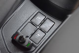 Toyota Yaris HSD 1.5 Advance HYBRID ECO