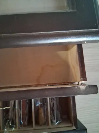 Expositor de abanicos marón y dorado