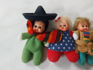 Set 4 Bambole Bambini Folkloristici