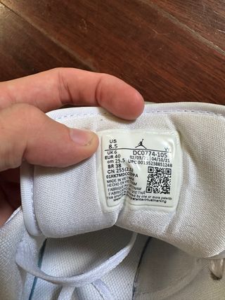 Jordan 1 Low Wolf Grey