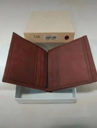 Portafoglio in pelle nuovo!