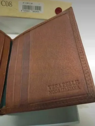 Portafoglio in pelle nuovo!