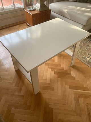 Tavolo e panca in legno bianco Ikea