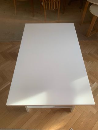 Tavolo e panca in legno bianco Ikea