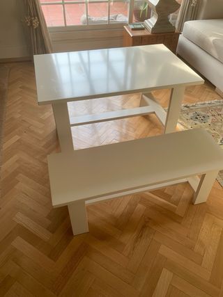 Tavolo e panca in legno bianco Ikea
