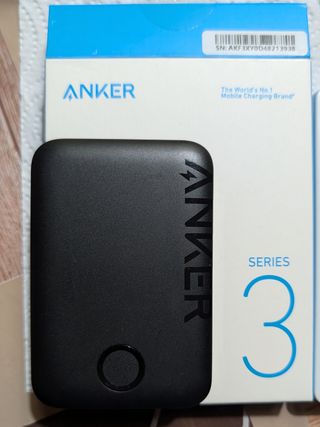 Anker Power Bank MagGo 321