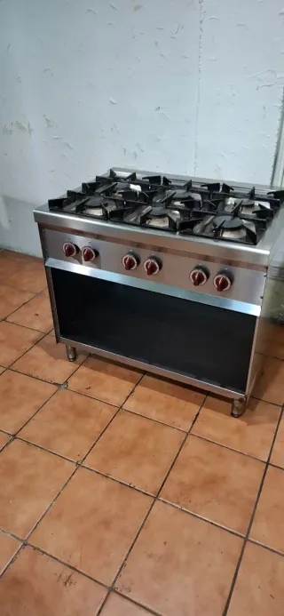 Cocina Industrial 6 Fogones