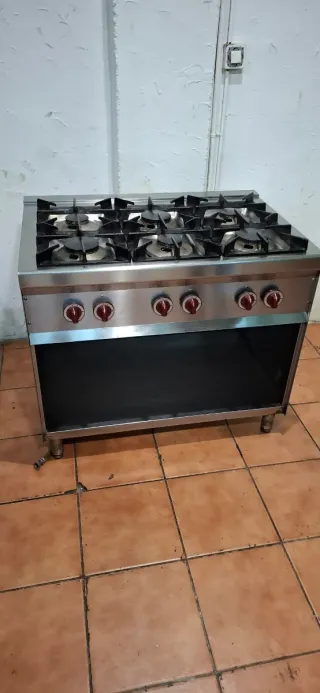 Cocina Industrial 6 Fogones