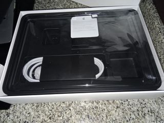 MacBook Air 13” (2017) 256GB. Color Gris espacial.