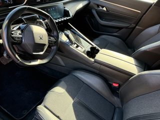 Peugeot 508 1.5 HDI 130 CV AUTOMATICO 5 PUERTAS