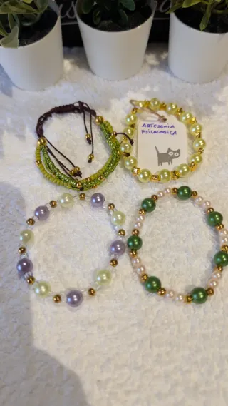 Pack 4 Pulseras Diseño Triple verde y morados