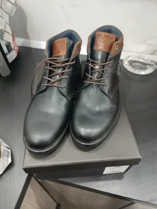 Stivaletti polacchine Oliver Jacob pelle nera