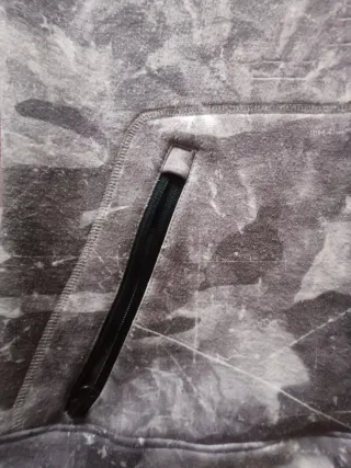 Polar/Sudadera Quiksilver.