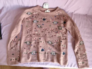 Jersey rosa flores bordadas nuevo