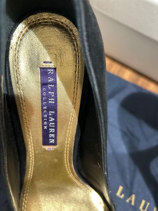 Zapatos de tacón Ralph Lauren negros y dorados