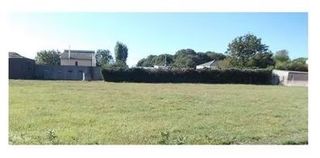 Parcela urbanizable en Piugos (5km)