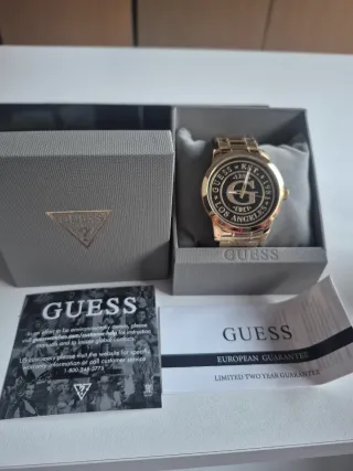 Reloj Guess Hombre Dorado y Negro Nuevo