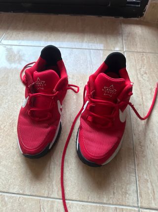 Zapatillas Nike Star Runner Rojas Niños
