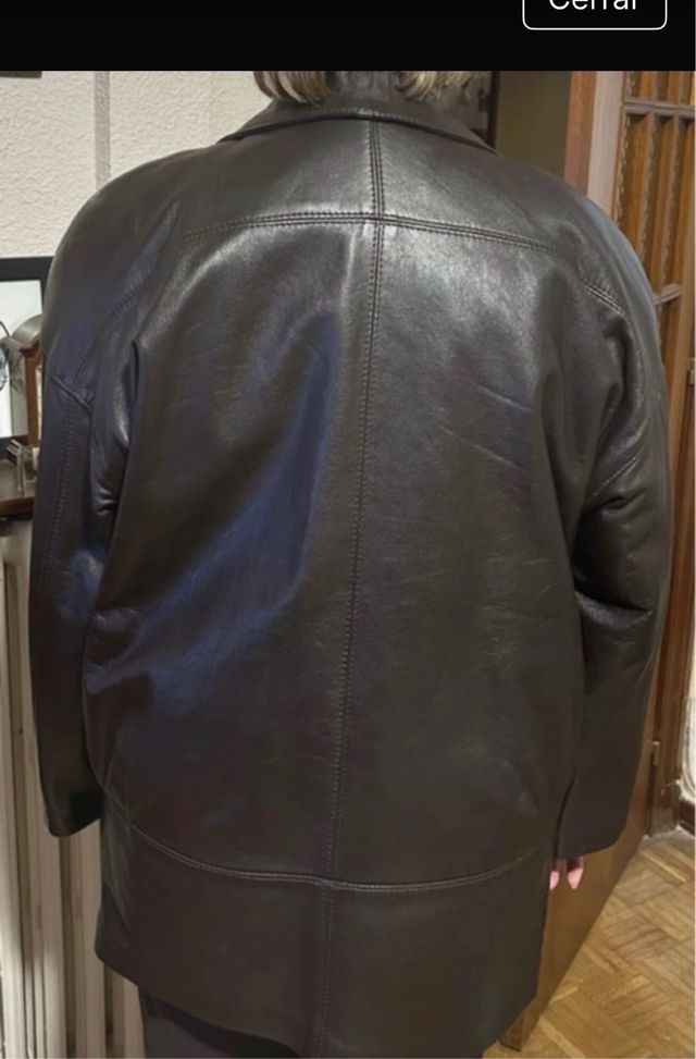 Chaquetón de cuero marrón chocolate