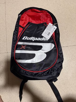 Mochila Bullpadel X Series Negra y Roja
