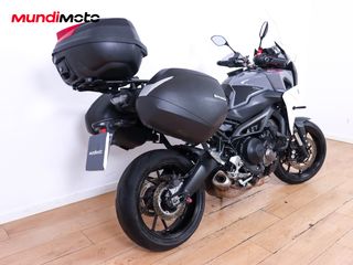 YAMAHA TRACER 900
