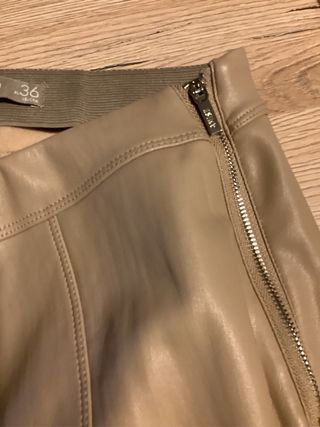 Pantaloni Amisu beige donna