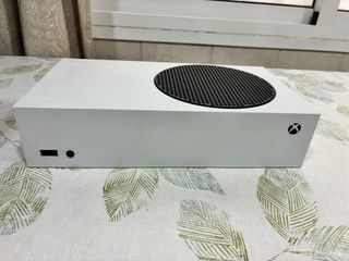 Xbox Series S 512GB + Mando Blanco